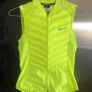 Nike Aeroloft 800 vest- Womens XS